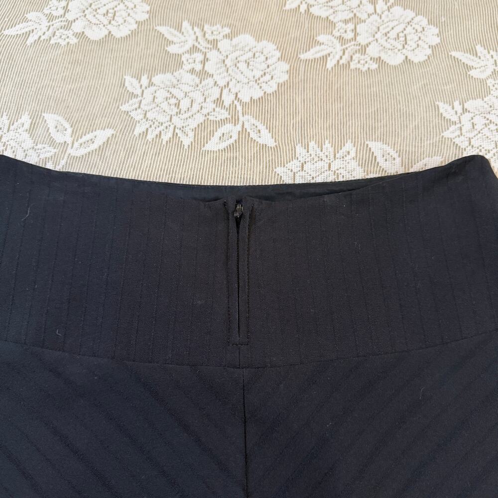 Vintage Bebe Black Flared Mini Skirt Size 2 - Picture 4 of 4